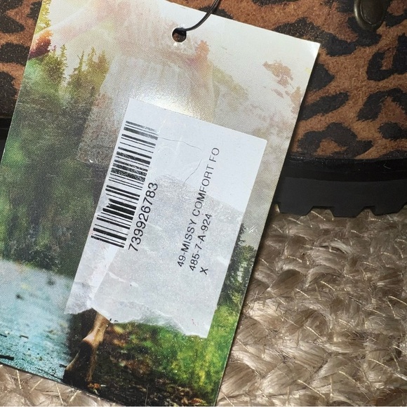 BearPaw Vera Hickory Leopard Ankle Boots - Picture 11 of 11